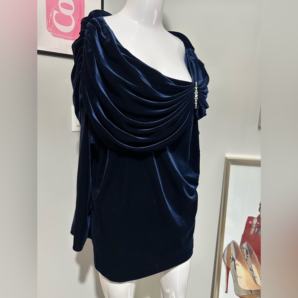 Laura Plus Petites Navy Velvet Draped Top with Rhinestone Detail – New - Picture 4 of 7